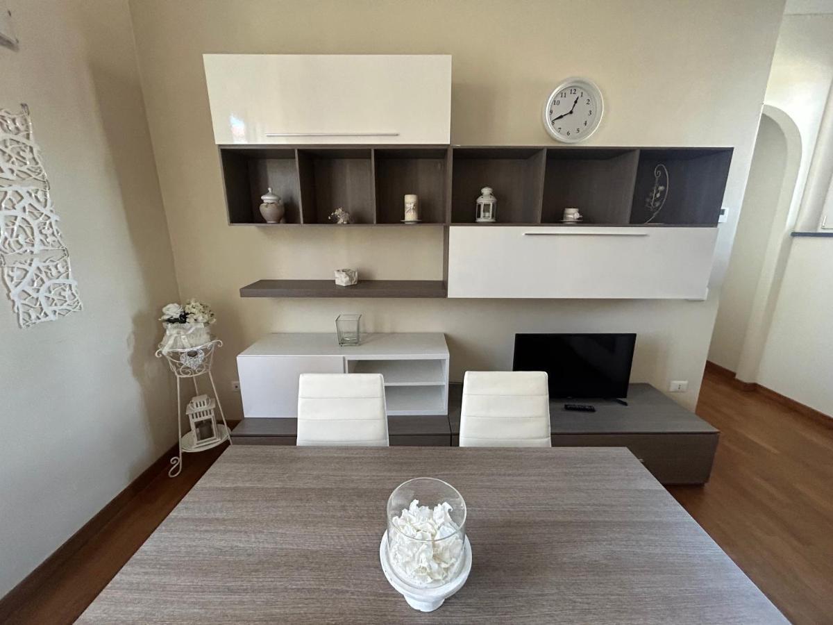 La Chiave Di Sol 2 Apartment Lucca Bagian luar foto